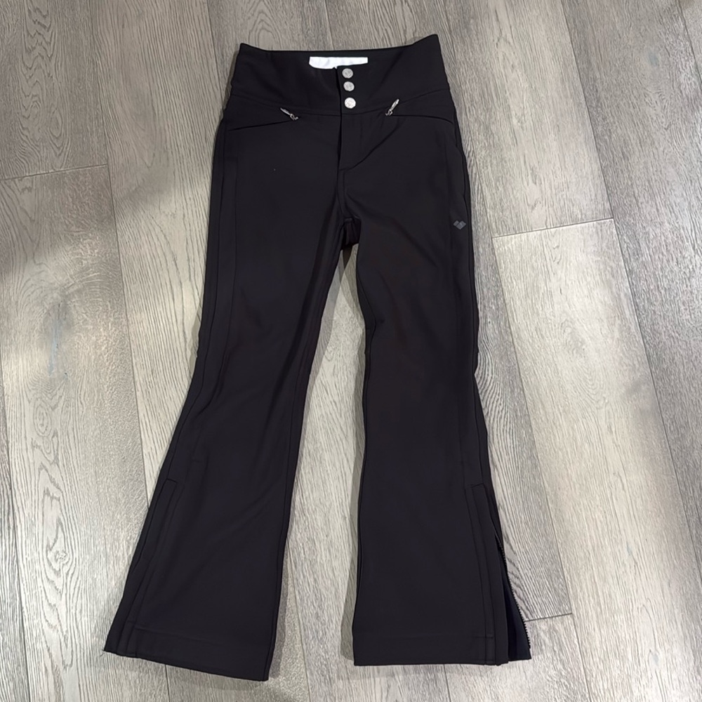 Excellent condition girls size 10-12 obermeyer ski pants